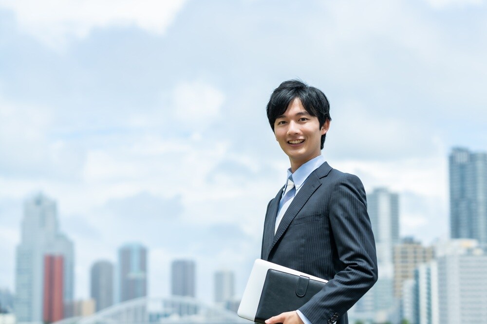 第二新卒の転職が厳しいのは本当？転職活動の実態や転職のポイントを解説